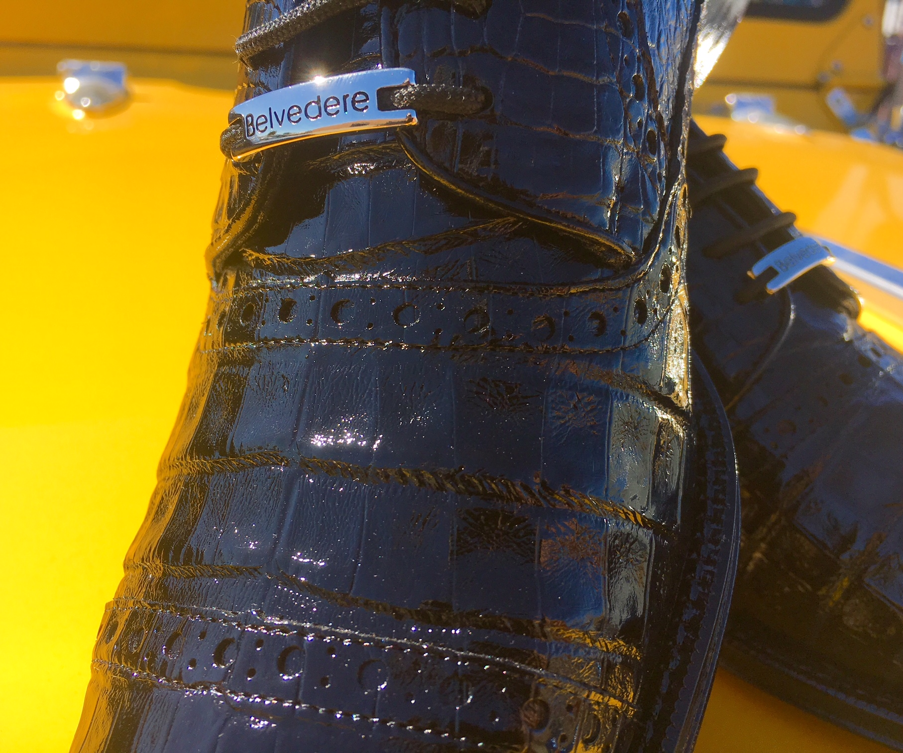 Croc Imprint Leather Shoes